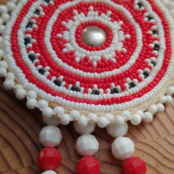 Jewelry - Picture 4 of 5